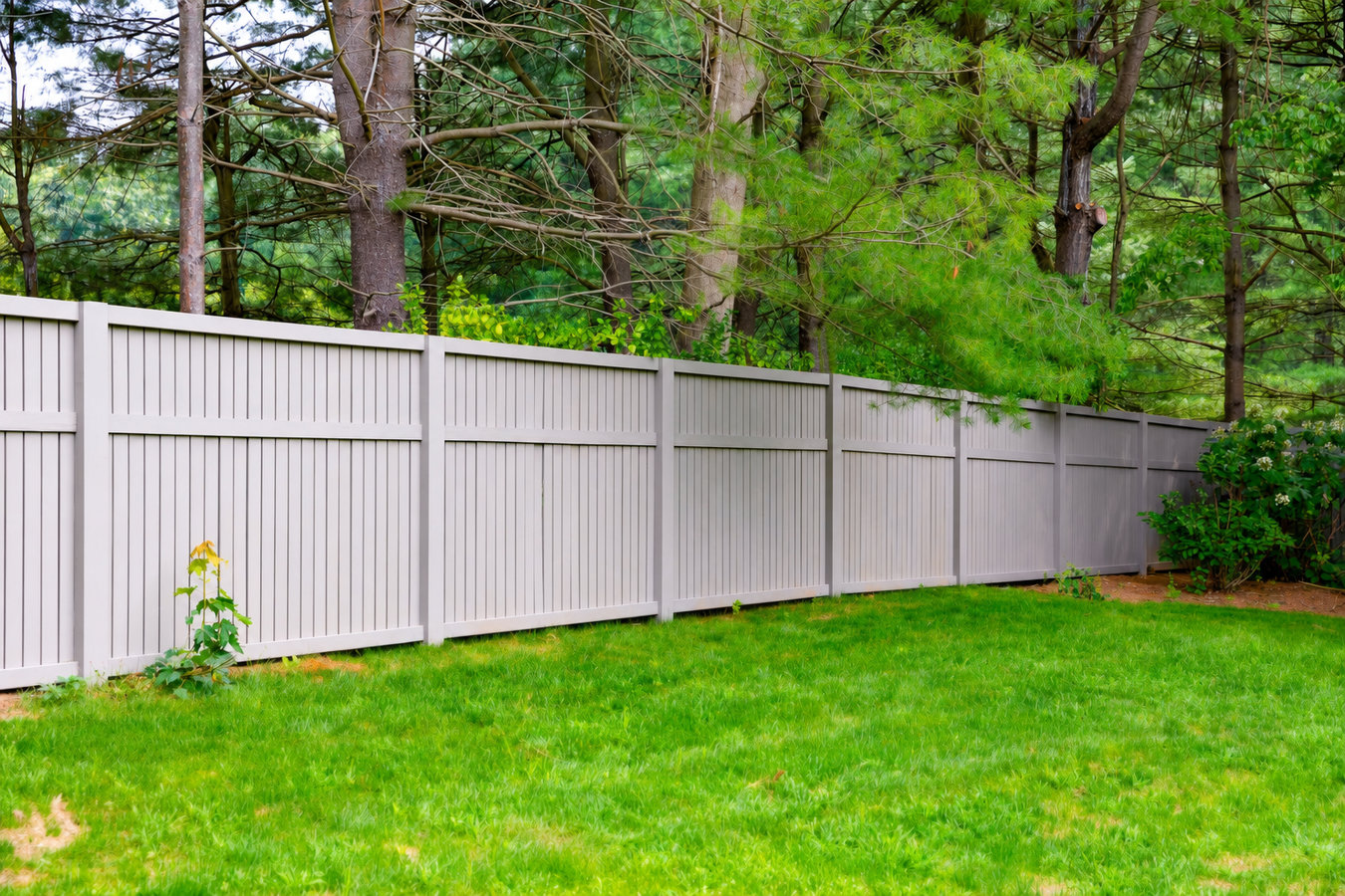 Privacy fence installation